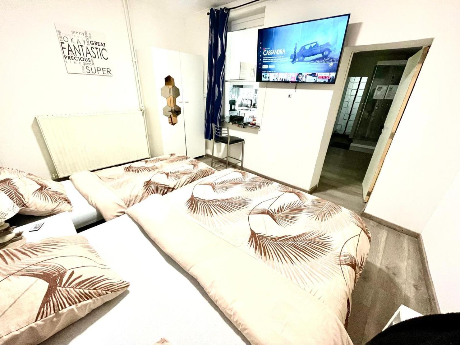 Cozy&Calm Room With Ensuite Heers Экстерьер фото