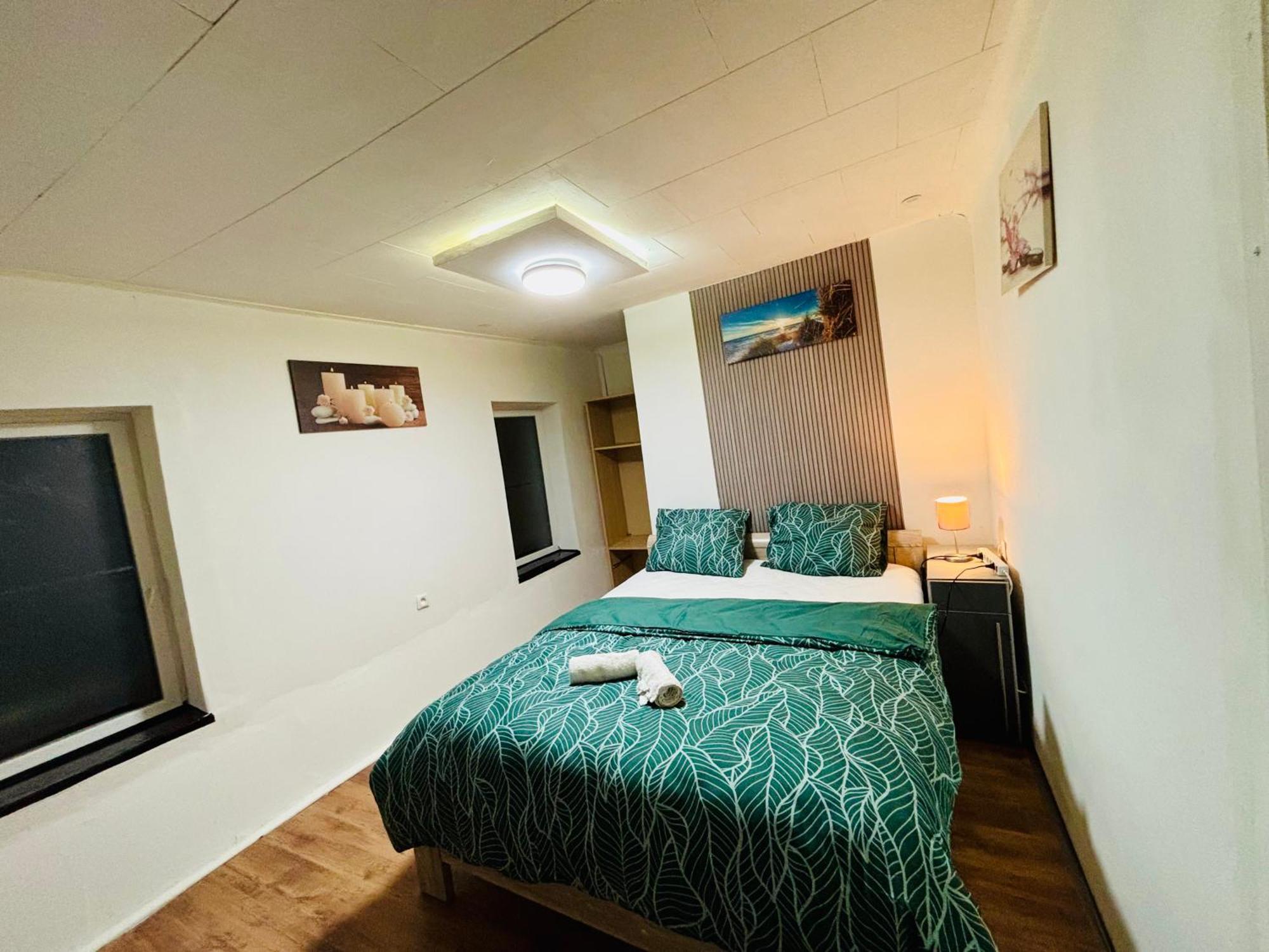 Cozy&Calm Room With Ensuite Heers Экстерьер фото